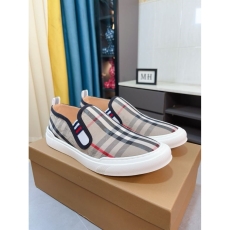 Burberry Low Shoes